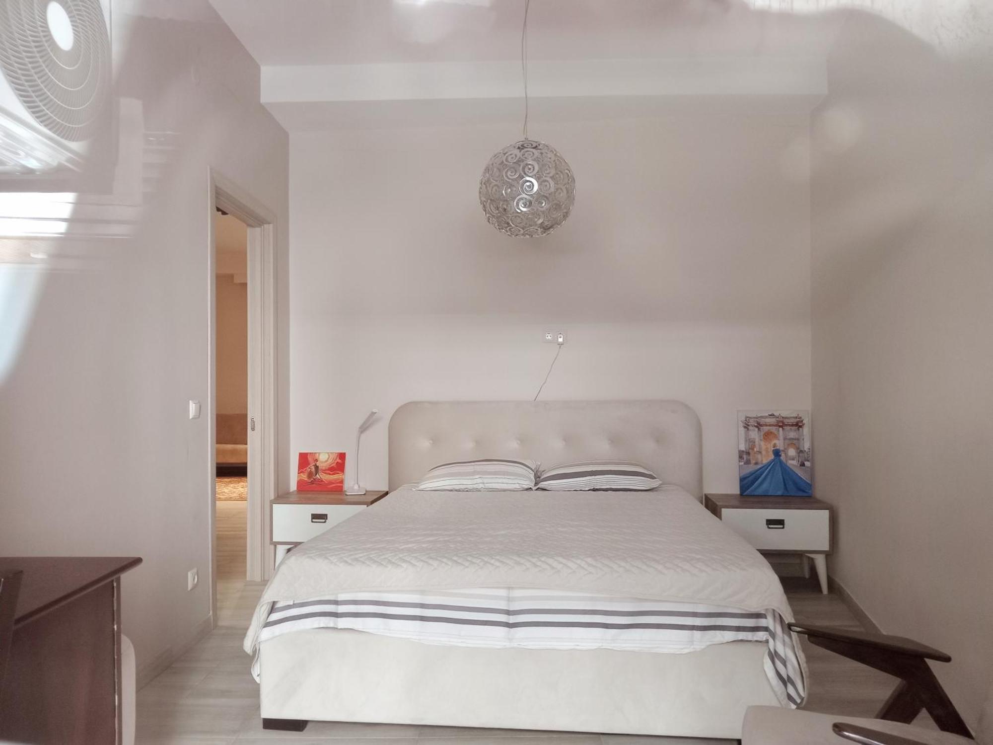 Medea'S Home Кутаиси Экстерьер фото